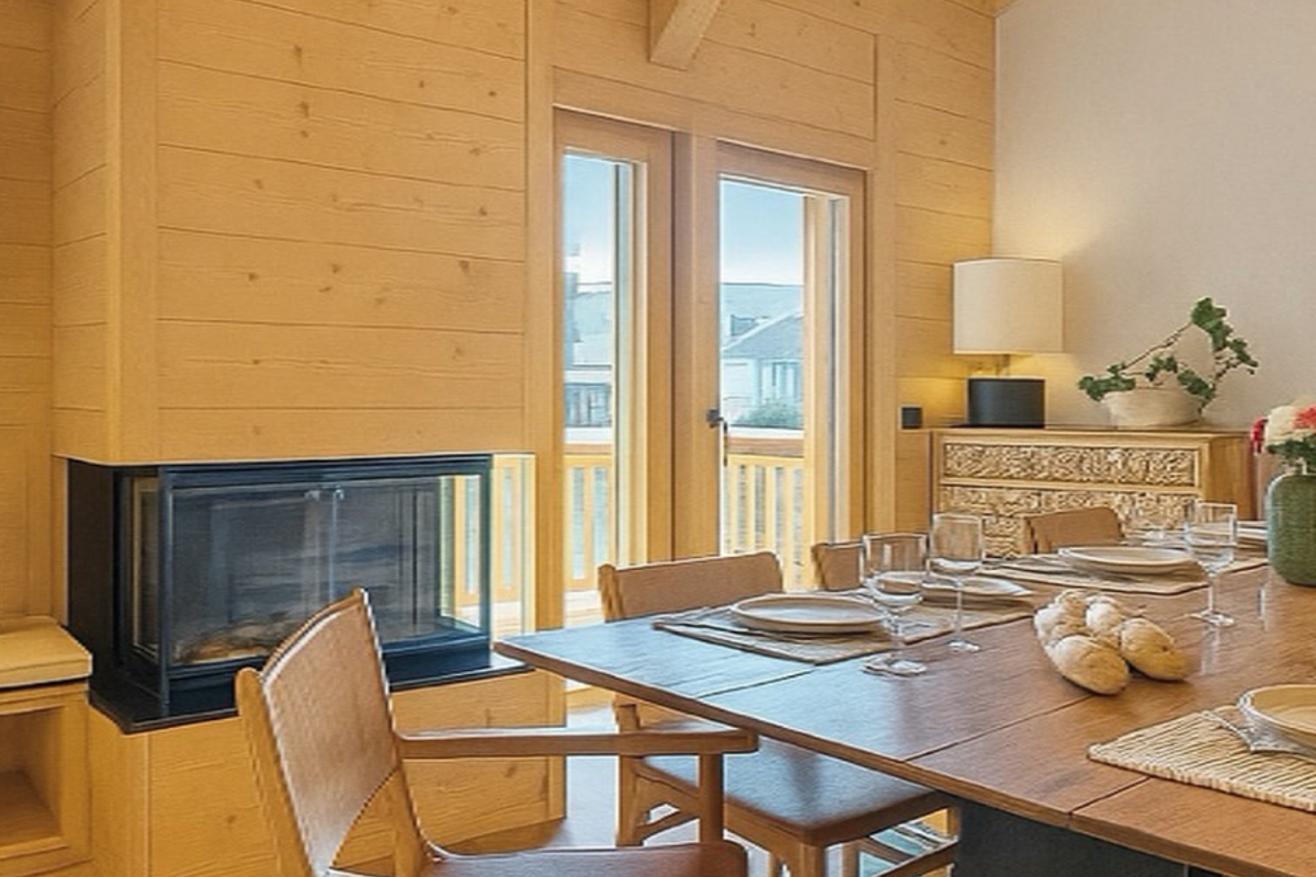 Chalet Kyra Chamonix: A Luxury Alpine Retreat at the Foot of Mont Blanc
